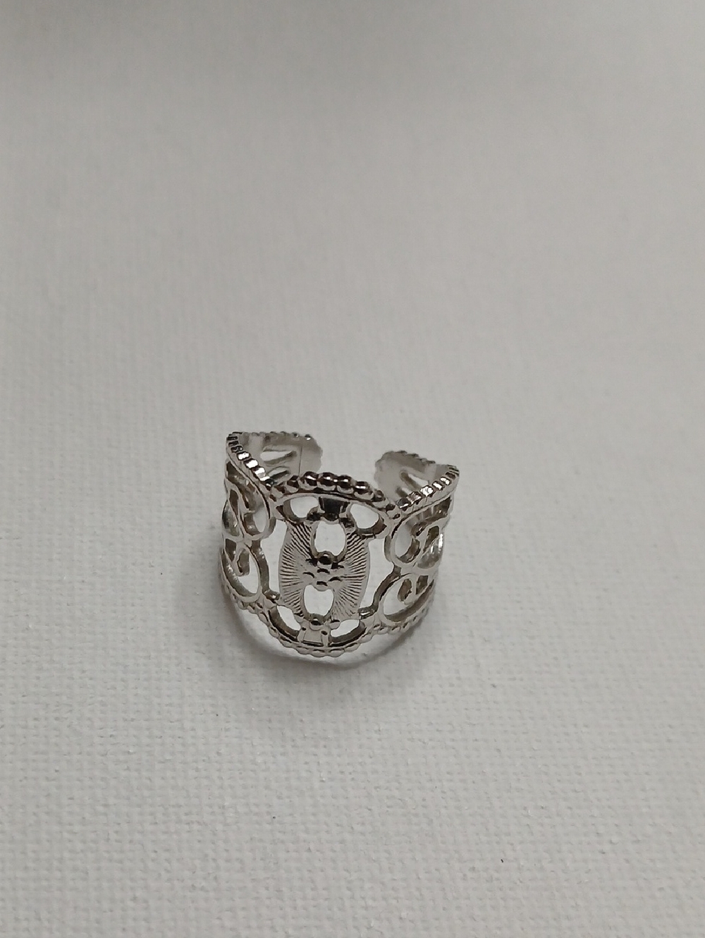 Vintage SARAH Coventry Silver tone Filigree Open Band Ring Adjustable Sz 7